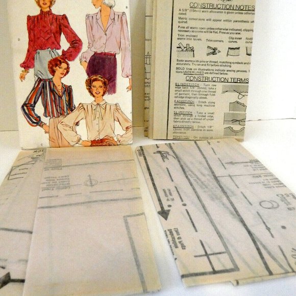 Vintage Vogue Pattern Womens Blouse and Tie Top 4 Styles Size 12 UK/8 USA Uncut - Picture 4 of 12